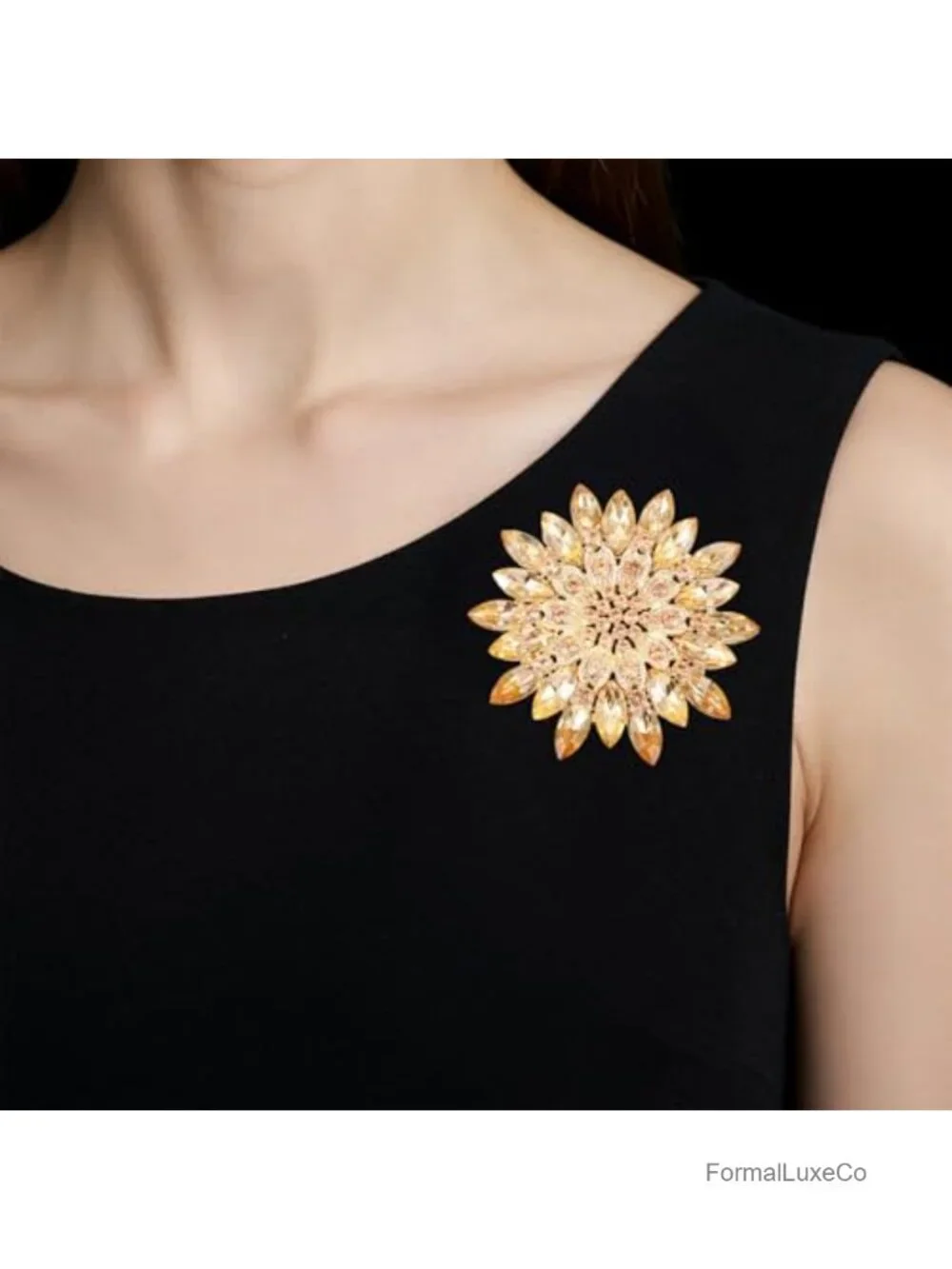 Rhinestone Flower Brooch Pin 2.55